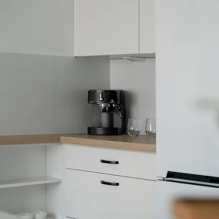 With Parking In Wilda Near Mtp By Renters *