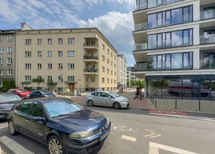 With Parking In Wilda Near Mtp By Renters شقة بوزنان