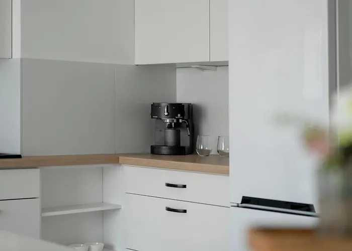 With Parking In Wilda Near Mtp By Renters *